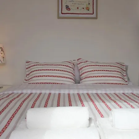 Guest B&B *